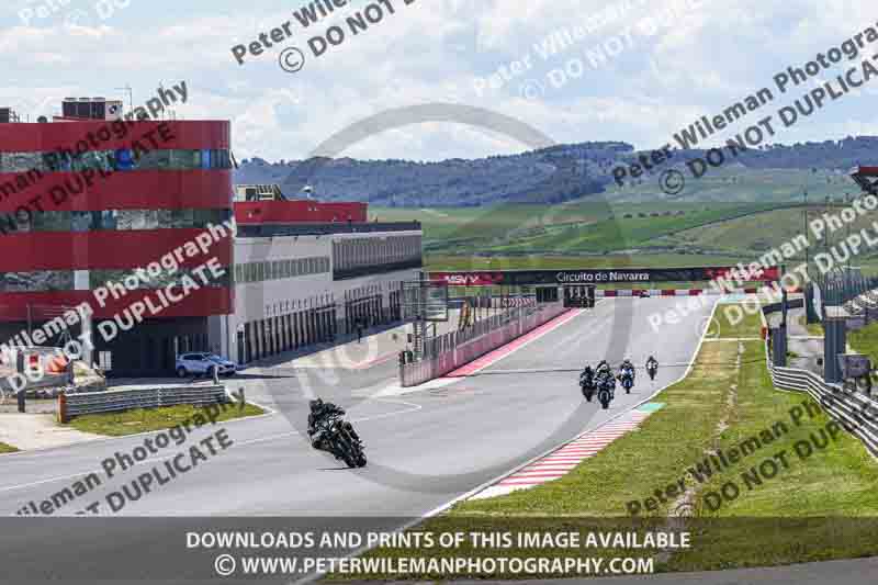 cadwell no limits trackday;cadwell park;cadwell park photographs;cadwell trackday photographs;enduro digital images;event digital images;eventdigitalimages;navarra;no limits trackdays;peter wileman photography;racing digital images;trackday digital images;trackday photos